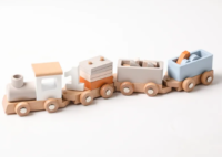 Medinis traukinukas-dėlionė - Image 6