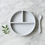 Silikoninė trijų skyrių lėkštė su šaukšteliu, Grey