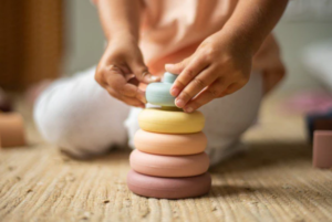 Silikoninė žiedų piramidė - Image 3